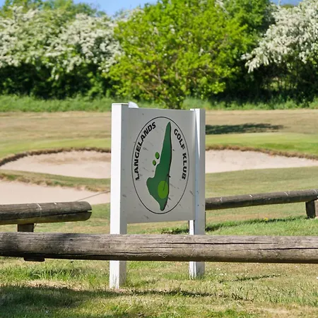 Holiday home Golf In Thatched House Near Langeland Humble